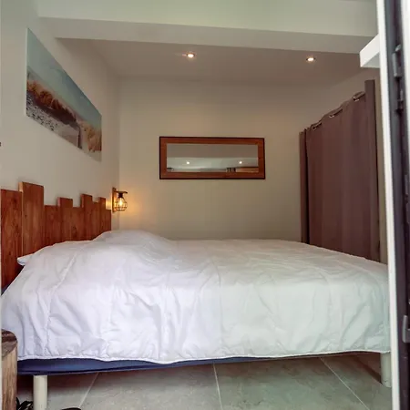 فيلة Maison Vu En Premiere Ligne Du De Avec Terrain De Tennis Privatif *