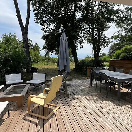 Maison Vu En Premiere Ligne Du De Avec Terrain De Tennis Privatif לאקאנו