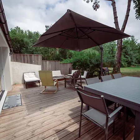 Villa Front De A Avec Tennis Privatif Et Vue Panoramique Lacanau