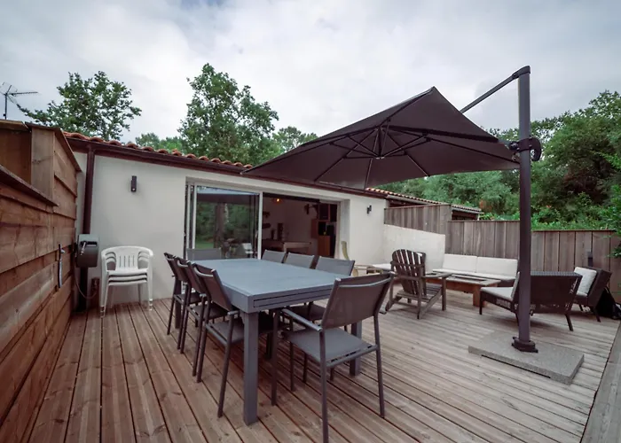 Maison Vu En Première Ligne Du De Avec Terrain De Tennis Privatif Villa Lacanau